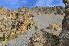 QUEYRAS